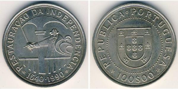 100 Эскудо Португальская Республика (1975 - ) Серебро 