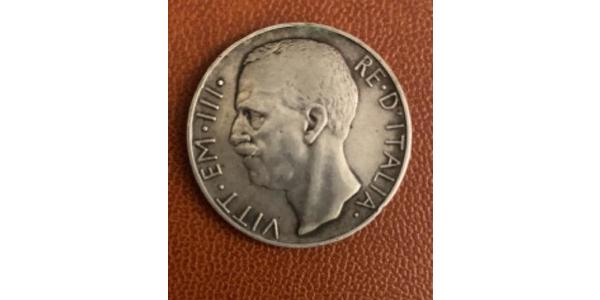 10 Lira 意大利王國 (1861-1946) 銀 维托里奥·埃马努埃莱三世 (1869 - 1947)