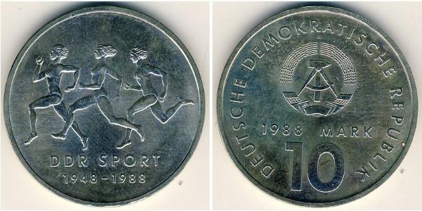 10 Mark German Democratic Republic (1949-1990) Copper/Nickel 