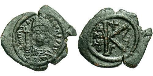 1/2 Follis Imperio bizantino (330-1453) Bronce Mauricio Tiberio (539-602)