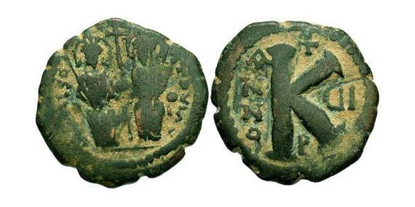 1/2 Follis Imperio bizantino (330-1453) Bronce Justino II (520-578)