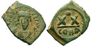 1/2 Follis Byzantine Empire (330-1453) Bronze Phocas(?-610)