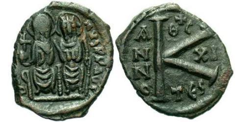 1/2 Follis Byzantine Empire (330-1453) Bronze Justin II (520-578)