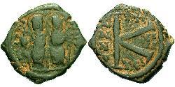 1/2 Follis Byzantinisches Reich (330-1453) Bronze Justin II (520-578)