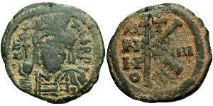 1/2 Follis Byzantinisches Reich (330-1453) Bronze Maurikios (539-602)