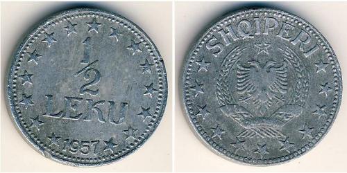 1/2 Lek República Socialista Popular de Albania (1944 - 1992) Zinc 
