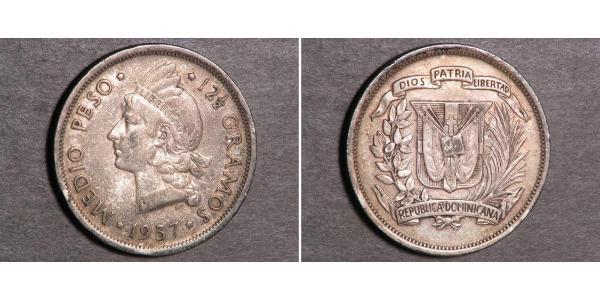 1/2 Peso Dominican Republic Silver 