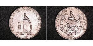 1/2 Quetzal Guatemala (1838 - ) Argent 