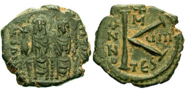 1/2 Фоллис Византийская империя (330-1453) Бронза Юстин II (520-578)