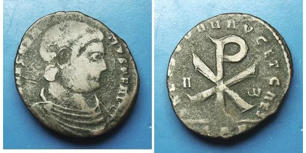 1 Centenionalis Roman Empire (27BC-395) Bronze Magnentius (303-353)