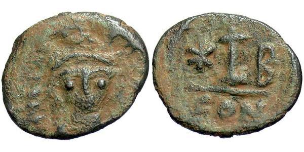 1 Decanummium Byzantine Empire (330-1453) Bronze Maurice Tiberius (539-602)