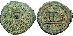 1 Follis Byzantine Empire (330-1453) Bronze Maurice Tiberius (539-602)