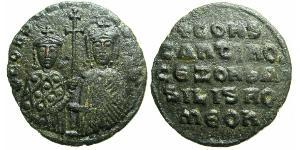 1 Follis Byzantine Empire (330-1453) Bronze Constantine VII (905 -959)