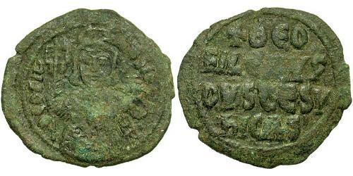 1 Follis Byzantine Empire (330-1453) Bronze Theophilus (813-842)