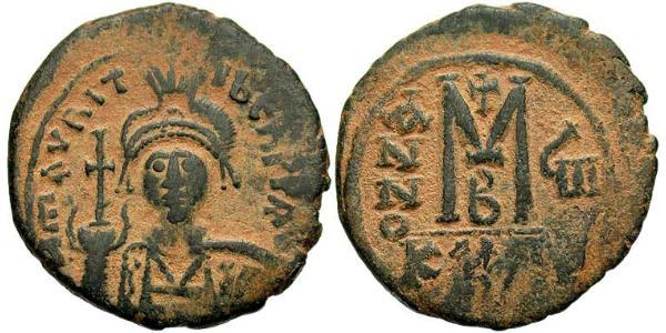 1 Follis Byzantine Empire (330-1453) Bronze Maurice Tiberius (539-602)