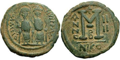 1 Follis Empire byzantin (330-1453) Bronze Justin II (520-578)