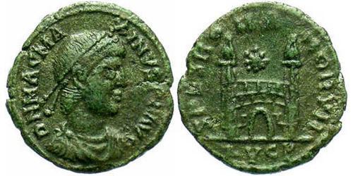 1 Follis / 1 AE4 Imperio romano de Occidente (285-476) Bronce Magno Clemente Máximo (335-388)