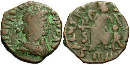 1 Follis / 1 AE4 Imperio romano de Occidente (285-476) Bronce Juan (?-425)