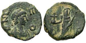 1 Follis / 1 AE4 Byzantinisches Reich (330-1453) Bronze Leo I (401-474)