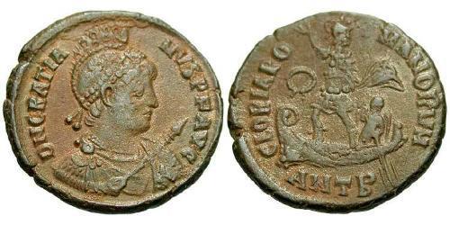 1 Follis /  AE2 Western Roman Empire (285-476) Bronze Gratian (359-383)