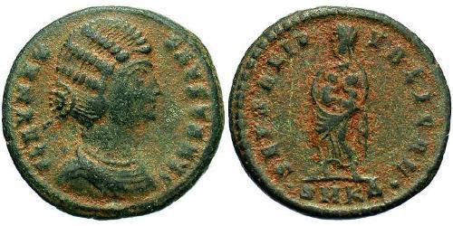 1 Follis /  AE3 Empire romain (27BC-395) Bronze Fausta (289-326)