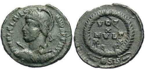 1 Follis /  AE3 Empire romain (27BC-395) Bronze Julien II  (331-363)