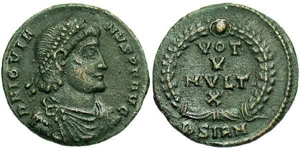 1 Follis /  AE3 Impero romano (27BC-395) Bronzo Gioviano (331- 364)