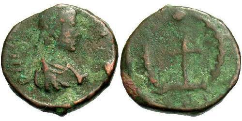 1 Follis /  AE4 Imperio bizantino (330-1453) Bronce Teodosio II (401-450)