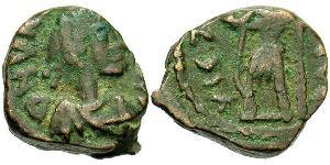 1 Follis /  AE4 Imperio romano de Occidente (285-476) Bronce Valentiniano III (419-455)