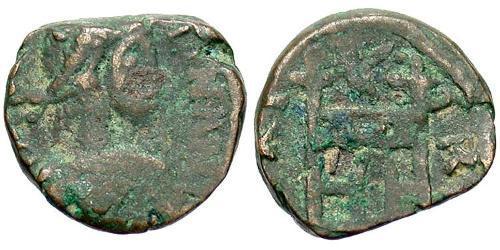 1 Follis /  AE4 Imperio romano de Occidente (285-476) Bronce Valentiniano III (419-455)