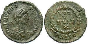 1 Follis /  AE4 Empire romain (27BC-395) Bronze Théodose I (347-395)