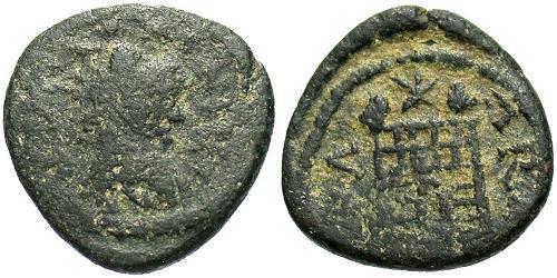 1 Follis /  AE4 Empire romain d