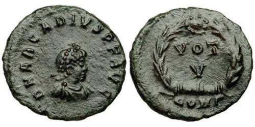1 Follis /  AE4 拜占庭帝国 青铜 阿卡狄奧斯