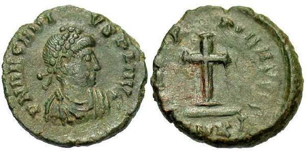 1 Follis /  AE4 拜占庭帝国 青铜 阿卡狄奧斯