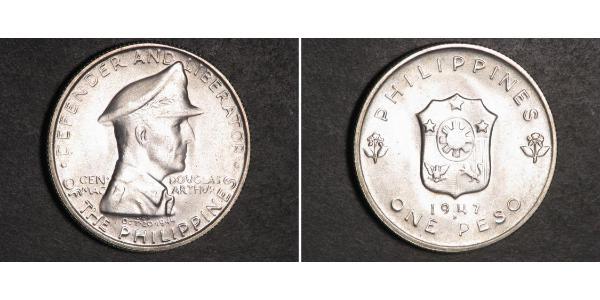 1 Peso Filippine Argento Douglas MacArthur (1880 - 1964) 