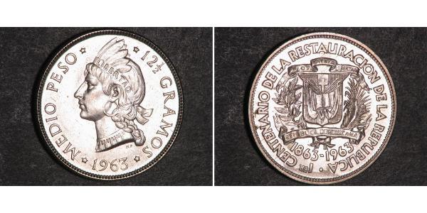 1 Peso Dominican Republic Silver 