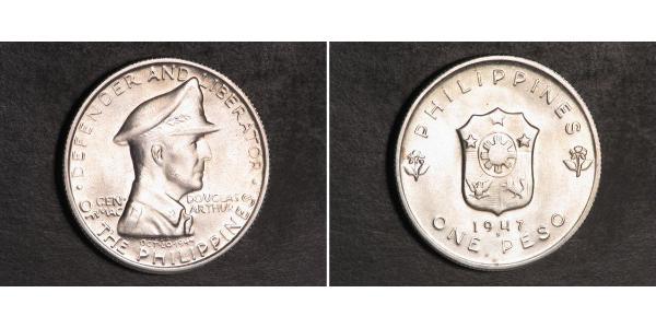 1 Peso Philippines Silver Douglas MacArthur (1880 - 1964) 