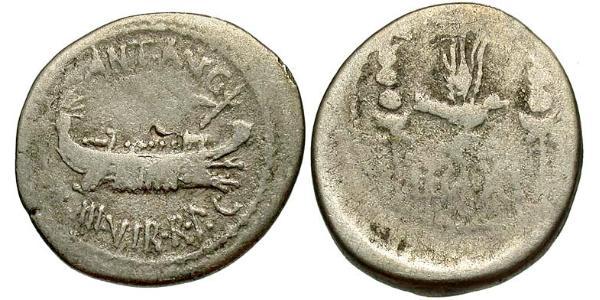 1 Денарий Римская республика (509BC-27BC) Серебро Марк Антоний (83BC-30BC)