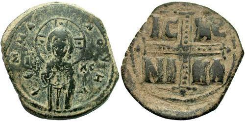 1 Фоллис Византийская империя (330-1453) Бронза Михаил IV Пафлагонский (1010-1041)