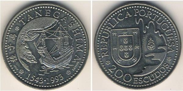 200 Escudo Portuguese Republic (1975 - ) Copper/Nickel 