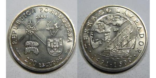 200 Escudo Portuguese Republic (1975 - ) Copper/Nickel 