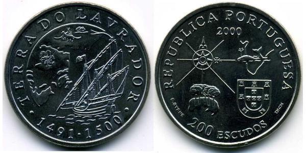 200 Escudo Republica Portuguesa (1975 - ) Níquel/Cobre 