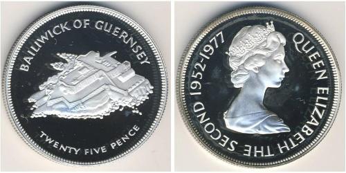 25 Penny Guernsey Argento Elisabetta II (1926-2022)