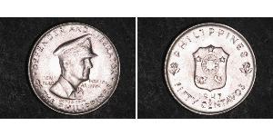 50 Centavo Filipinas Plata Douglas MacArthur (1880 - 1964) 