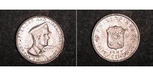 50 Centavo Filipinas Plata Douglas MacArthur (1880 - 1964) 