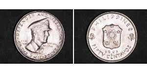 50 Centavo Filipinas Plata Douglas MacArthur (1880 - 1964) 