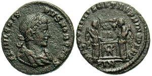  AE3 / 1 Фоллис Римская империя (27BC-395) Бронза Крисп (305 - 326)