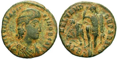  AE3 / 1 Фоллис Римская империя (27BC-395) Бронза Требониан Галл (206-253)