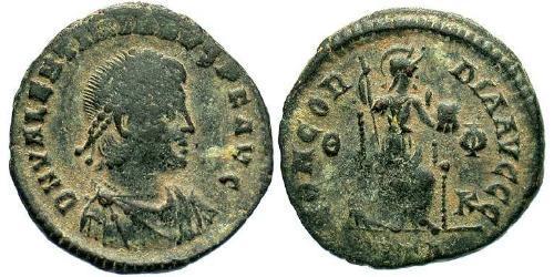  AE3 / 1 Фоллис Римская империя (27BC-395) Бронза Валентиниан II (371-392)