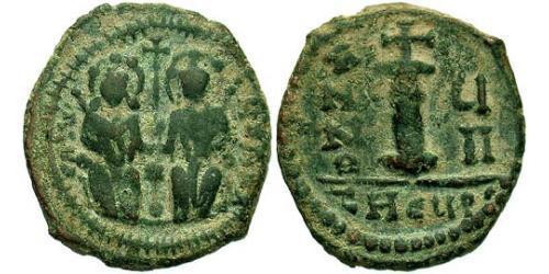  Decanummium Empire byzantin (330-1453) Bronze Justin II (520-578)